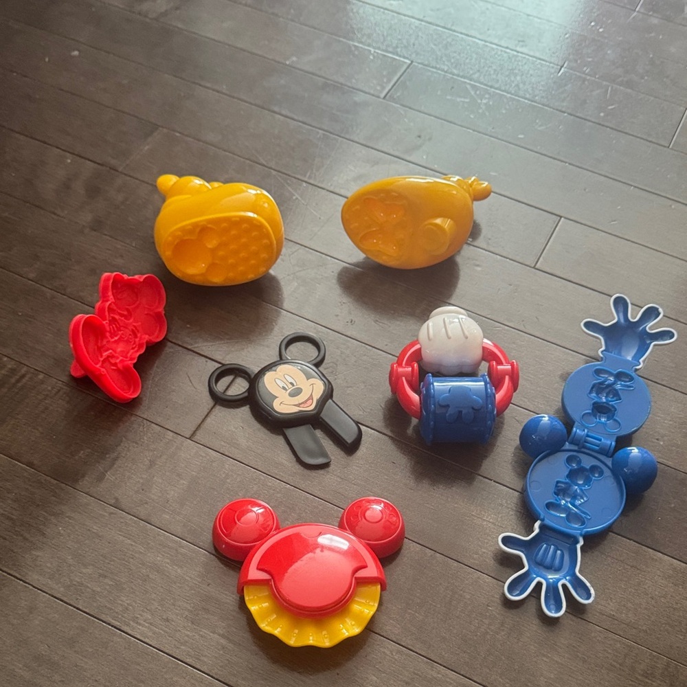 Disney Mickey Mouse Play-Doh Set
